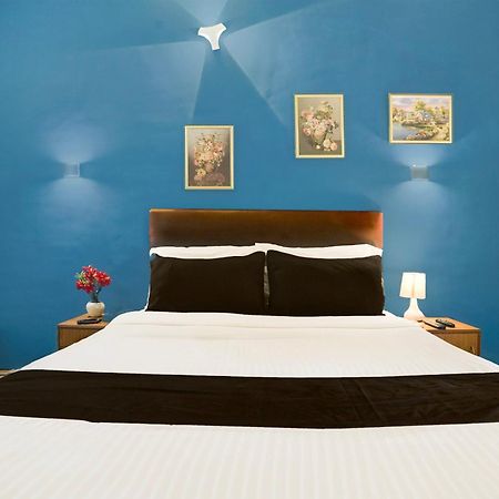 Super Townhouse Candolim Bagian luar foto